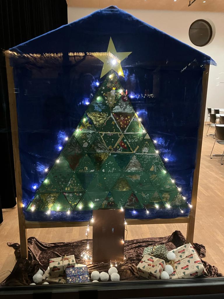 12. Adventfenster / Anna Gruber-Schreiner